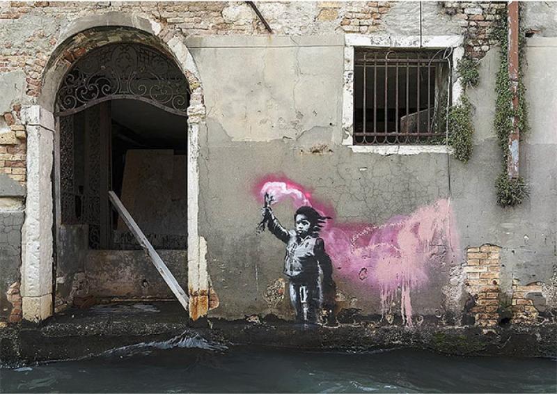 Migrant Child (L'enfant migrant) réalisé à Venise par Banksy.