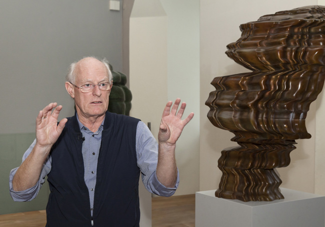 Tony Cragg Biographie