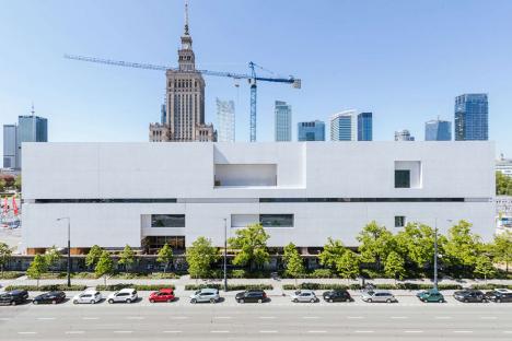 Le nouveau bâtiment du Musée d’art moderne de Varsovie, Pologne. © Marta Ejsmont