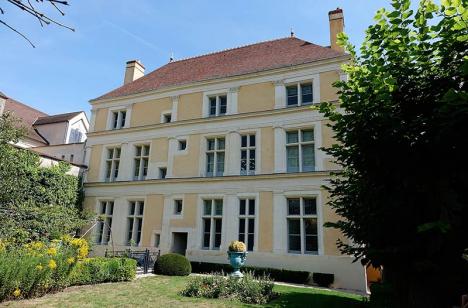 Le Musée Jean de la Fontaine à Château-Thierry, façade sur jardin. © Eponimm, 2015, CC BY-SA 4.0