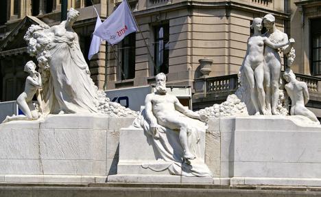 Victor Rousseau (1865-1954), La Maturité, 1922, Bruxelles © Micheldb, 2008, domaine public